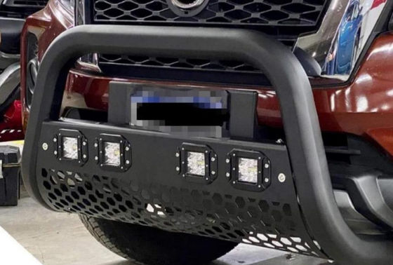 Ramassage de revêtement de puissance en acier d'approvisionnement d'usine avec la barre de taureau de camion de LED pour le ramassage de Nissan Navara