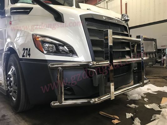 La garde Bumper, semi la garde 33.5kg de cerfs communs de Wholesale Heavy Truck de fabricant d'OEM de gril pèsent 0,4 CBM