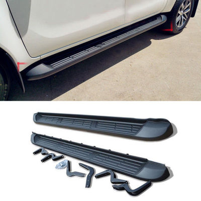 Panneau courant de pas de côté en aluminium de Wholesale 4x4 de fabricant d'OEM pour Toyota Hilux Revo avec des parenthèses