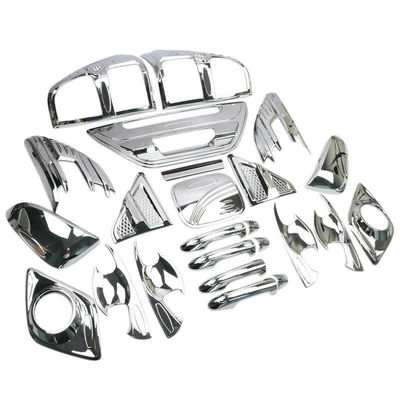 Ruban en plastique écologique de kit de Chrome de voiture et couleur noire pour Hilux Revo 2015+