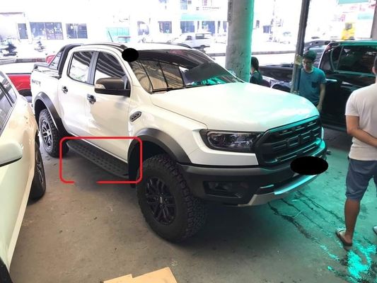 Matériaux élevés en métal de panneau courant de pas de côté de longévité pour Ford Raptor