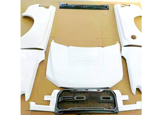 kits en plastique de corps renforcés par gril d'avant de la voiture 4X4