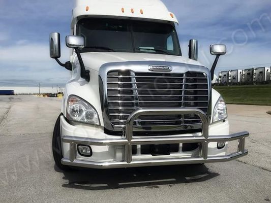 La vente d'usine résistante troquent semi la garde de butoir des cerfs communs 304SS pour pour  VNL Freightliner 2004-2017 Cascadia Internat