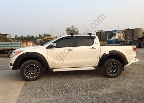 L'amortisseur de la meilleure qualité de camion de matières premières évase couleur noire pour Mazda BT-50