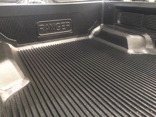HDPE 0,15 couvertures Toyota Hilux Vigo L200 Navara NP300 de Bedliner de camion de CBM