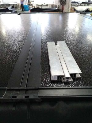 Couverture triple dure de voiture pour la garde forestière Hilux Amarok F150 Tacoma