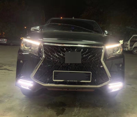 Lifting en plastique 4x4 Fortuner Lexus Car Front Grill d'ABS
