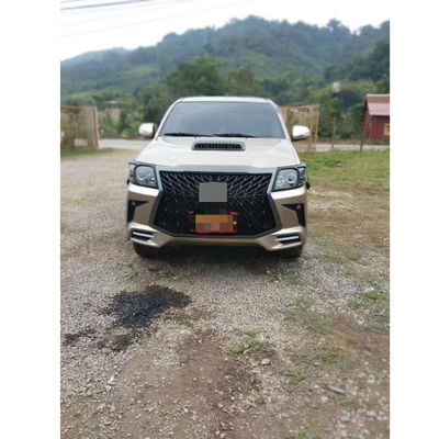 Fabricant Wholesale Auto Car Front Bumper Grille For Toyota Hilux Rocco Update Lexus d'OEM