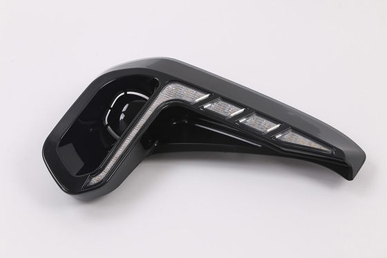 Feu de brouillard diurne à LED pour Toyota Hilux Revo 2021