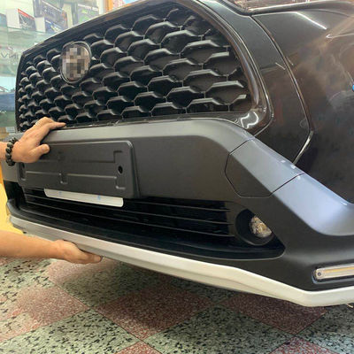 Débouché d'usine pour le kit 2020 de butoir de corps de Front Bumper Guard Rear Car de croix de Toyota Corolla