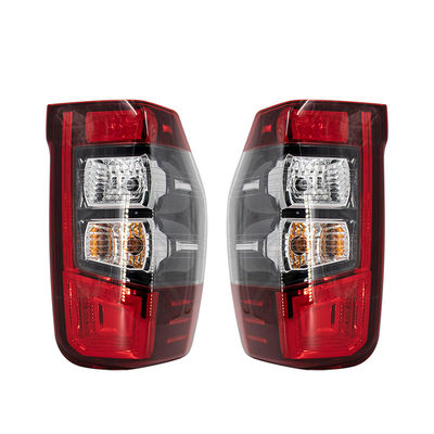 Pleines LED lumières de queue de l'ABS pour Mitsubishi Triton L200 2019 2020 2021
