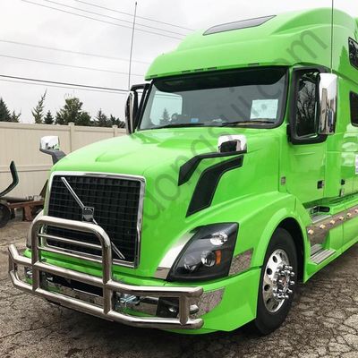 Dongsui usine classique dur usine nord-américaine prix d'origine nouveau style semi-camion pare-chocs de cerf gardiens pour le cargo Cascadia Volvo International Prostar Kenworth Peterbilt Mack Pinnacle